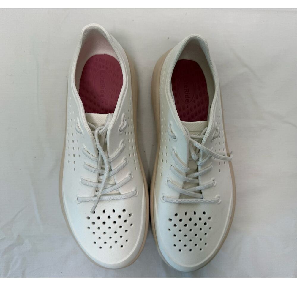 Crocs Women's InMotion Pacer Lite Ride Sneaker, White/Taupe, Size 8 - Picture 4 of 7